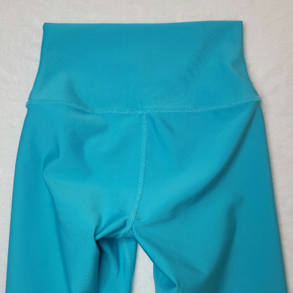 ALO Yoga High Waist Airlift Legging Full Length Sz XS Bright Aqua Blue W5766R - Picture 7 of 16